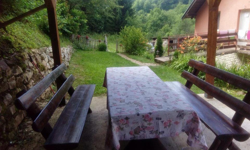 Turisticki Kompleks - Montana Tjentiste Exterior foto